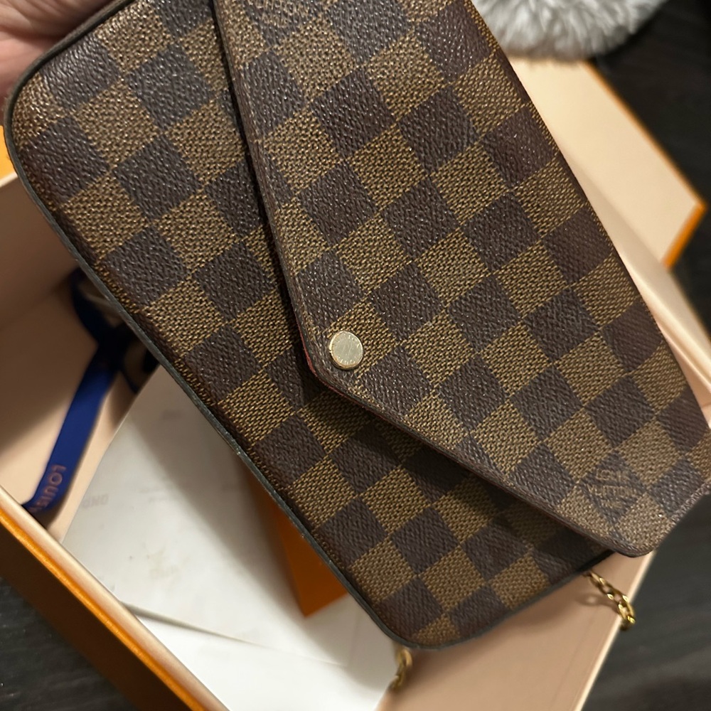 Louis Vuitton Brown Checkered Women's Bag